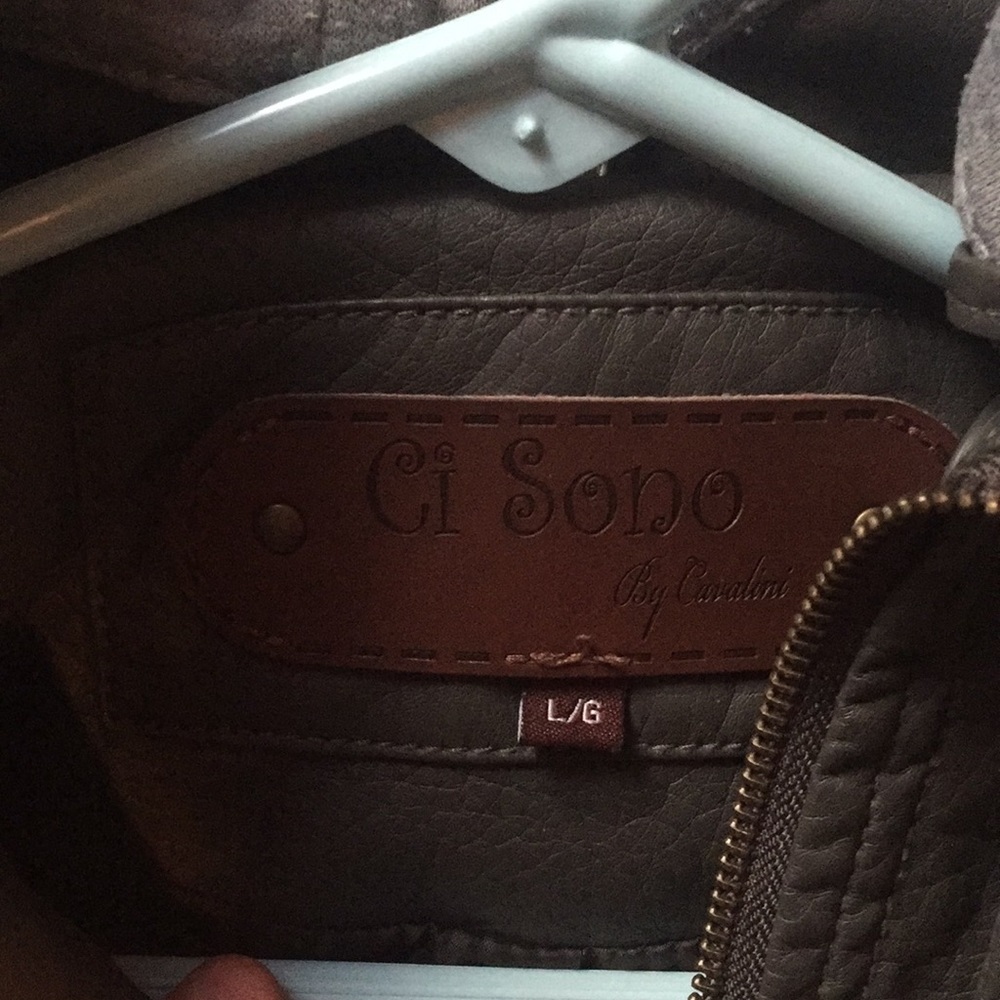 Jacket - Picture 4 of 4